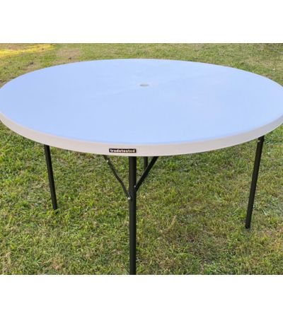 109 Tables and chairs for hire