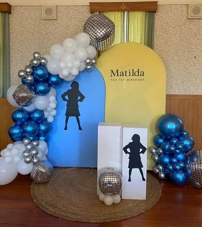Themed Double package