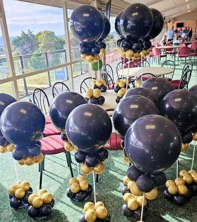 Balloon center piece